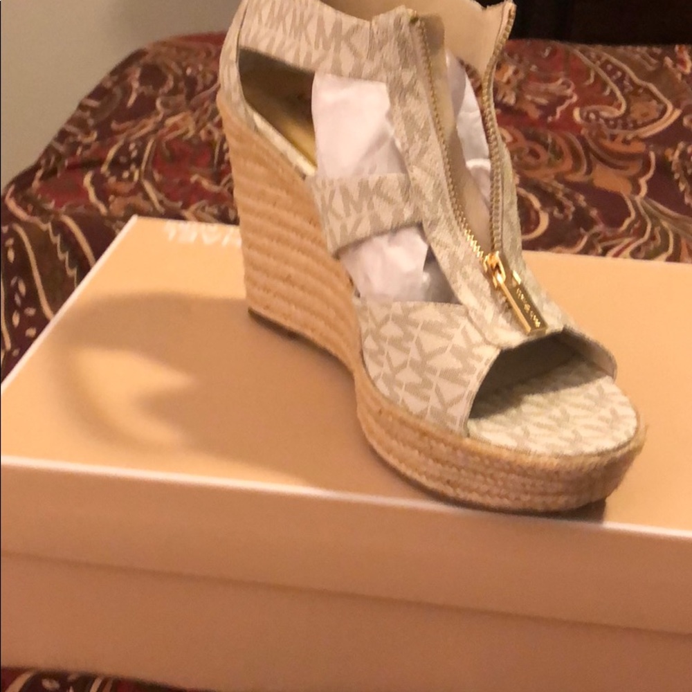 Michael kors wedge shoes